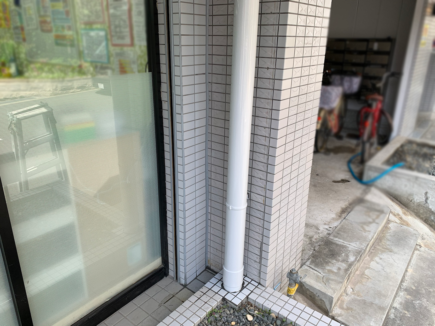 ビル タイル補修工事 事例