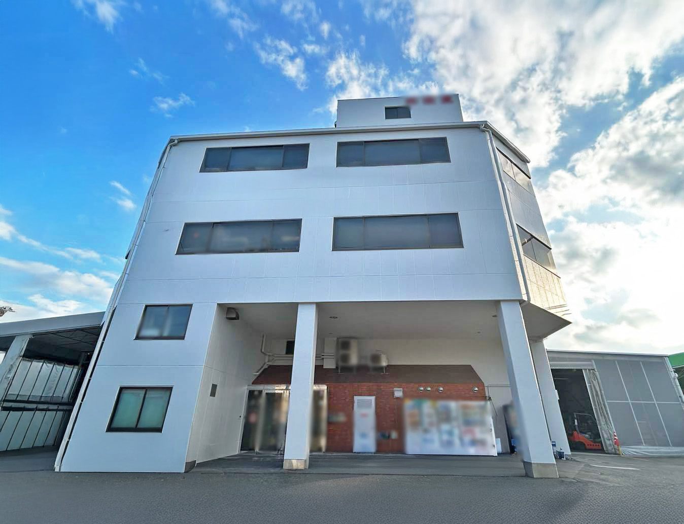 配送センター：大規模修繕工事 施工事例